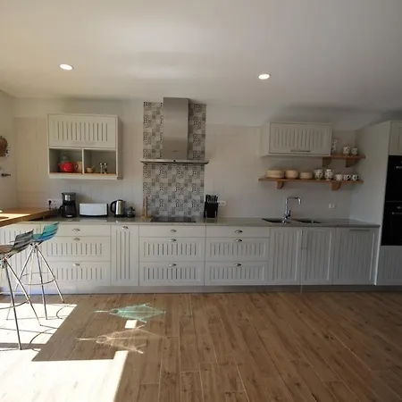 Villa 272 *