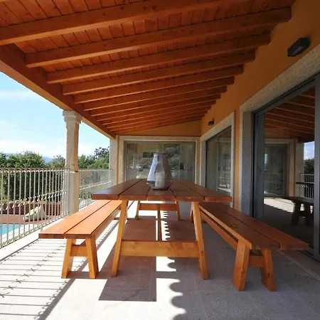 Villa 272 *